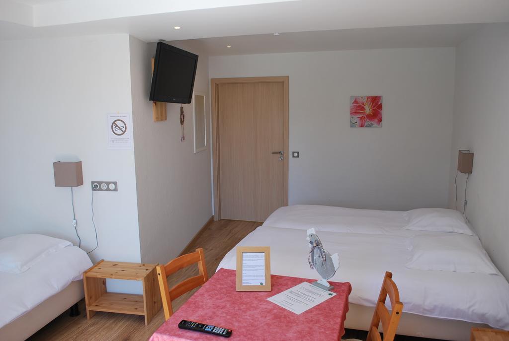Chambres D'Hotes Les Vignes Saint-Jean-Saverne Room photo